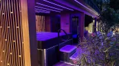 Szauna és jacuzzi Szauna és jacuzzi