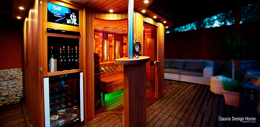 Kültéri szauna bárpulttal, bárhűtővel